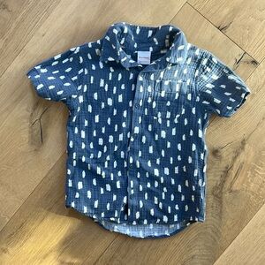 Hanna Andersson Boys Button down Size 5